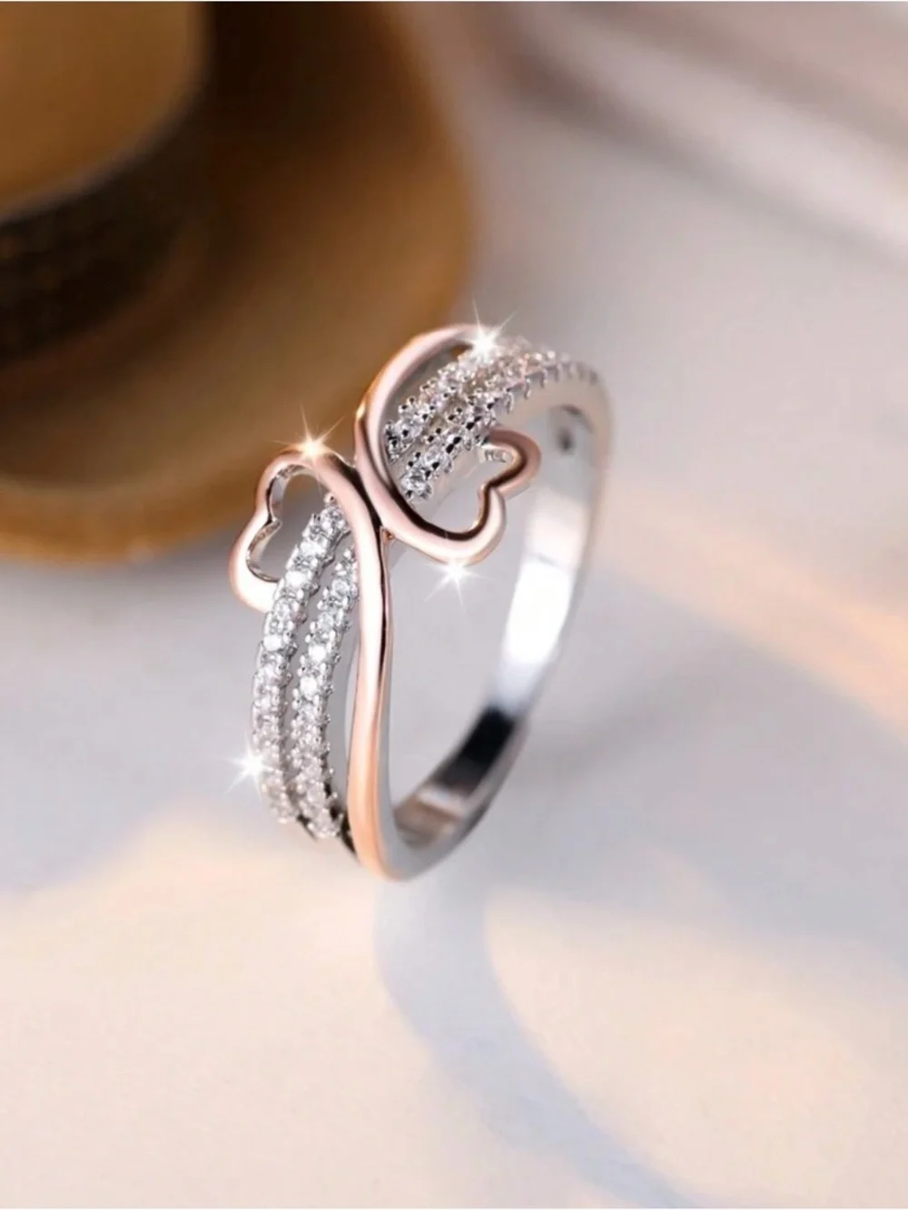 Elegant Rose Gold Heart Accent Ring with Cubic Zirconia Stones - Picture 2 of 4